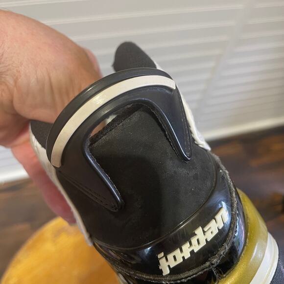 Jordan Dub Zero Mid Top Tennis Shoes - Picture 10 of 13